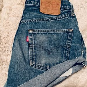 Levi’s shorts